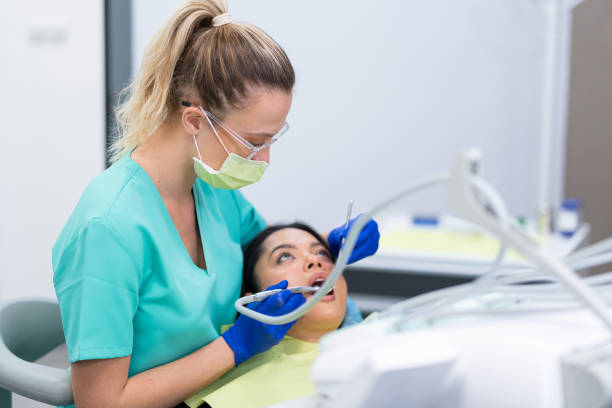 Best Weekend Emergency Dentist in Center, TX